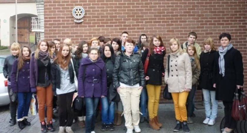 Pamiątkowe zdjęcie przed hotelem fot. Monika Zakrzewska