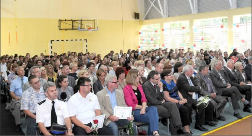 Uroczystość otwarcia nowej sali gimnastycznej w Liceum Ogólnokształcącym w Szubinie fot. Piotr Bembenek