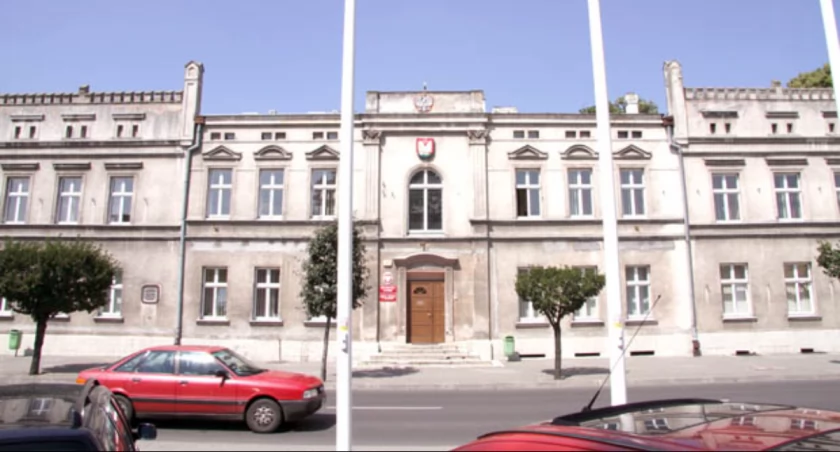 Budynek szubińskiego Urzędu przed remontem fot. Remigiusz Konieczka