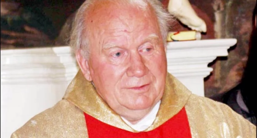 Ksiądz kanonik Ryszard Kwiatkowski podczas uroczystości z okazji 50-lecia kapłaństwa fot. Jacek Mielcarzewicz
