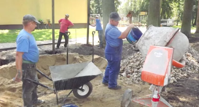 Wiata dla rowerów wodnych będzie ukończona jeszcze w tym tygodniu  fot. Bartosz Woźniak