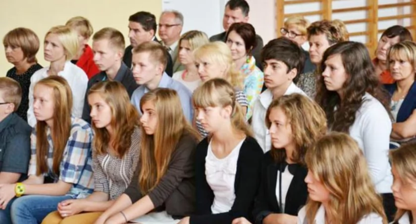 W Lubostroniu odbyła się pierwsza debata dotycząca wyników nauczania, w której wzięli udział uczniowie fot. Magdalena Kruszk