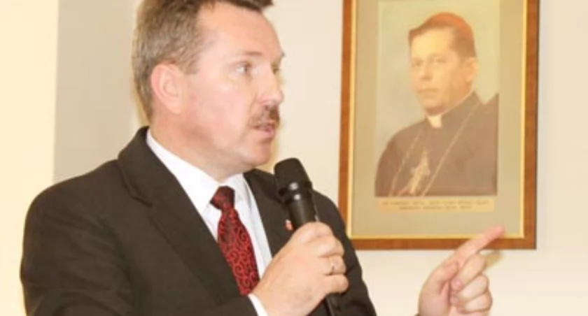 Piotr Hemmerling zapewniał, że z całego serca życzy wszystkim wymienionym w prokuratorskim piśmie, by sprawa została umorzona fot. Sylwia Wysocka