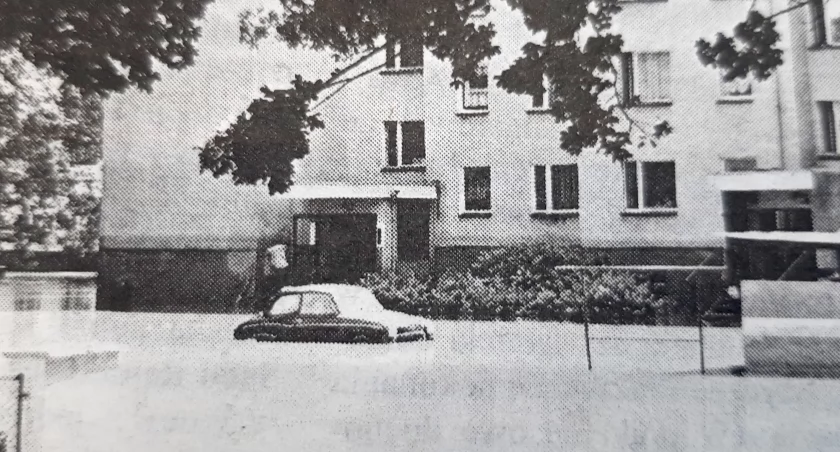 Opole - zalana ulica. Powódź z 1997 roku. fot. Marian Kawka