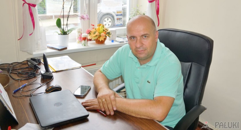 Artur Krajewski wygodniej siada w swoim służbowym fotelu, bo od 1 sierpnia będzie już nie p.o., lecz dyrektorem ŻDK fot. Karol Gapiński