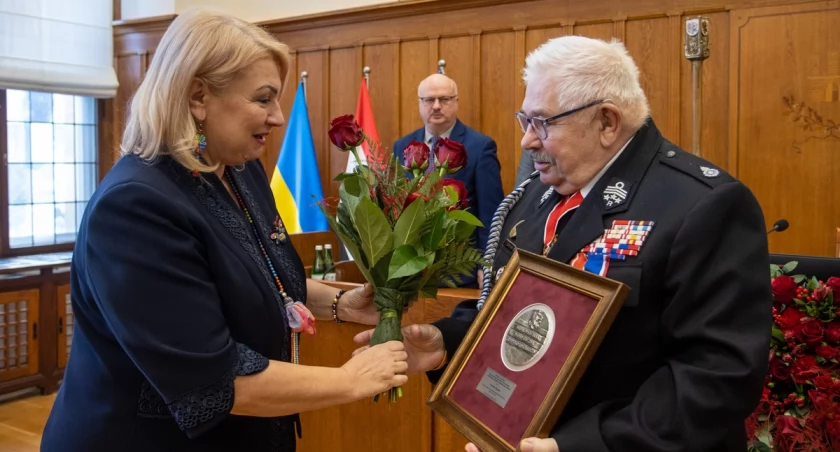 Andrzej Krygier z przewodniczącą Sejmiku Województwa Kujawsko-Pomorskiego Elżbietą Piniewską fot. Mikołaj Kuras dla UMWKP