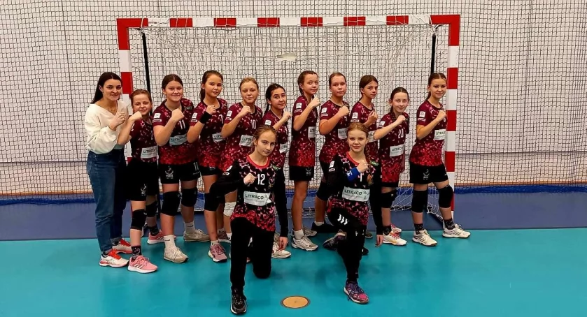 Zawodniczki Orlika Kcynia na turnieju w Kowalu, fot: Bartek Łyszczarz