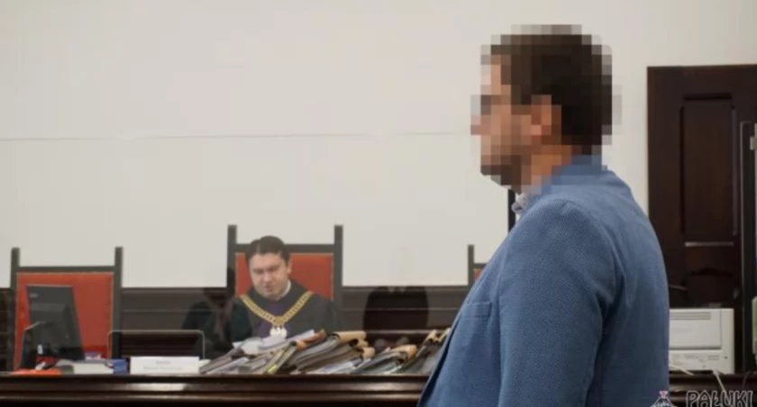 Moment, w którym Tomasz M. usłyszał wyrok z ust sędziego, a zarazem prezesa Sądu Rejonowego w Żninie Michała Kuchnickiego fot. Justyna Kulpińska