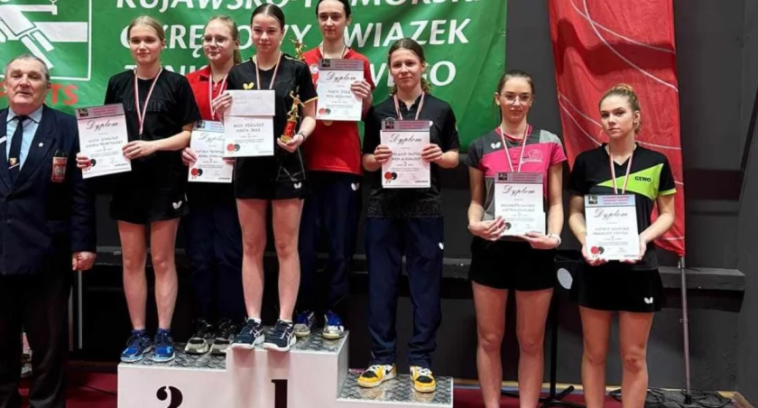 Wiktoria Kowalska w grze podwójnej razem z Małgorzatą Osińską z MKS Emdek Bydgoszcz wywalczyła brąz; fot. Grzegorz Kowalski