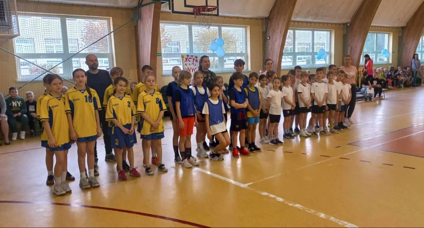 Rozpoczęła się XIX edycja Pluszowego Misia, turnieju skierowanego do uczniów klas 1-4 , fot. Ewa Hałas