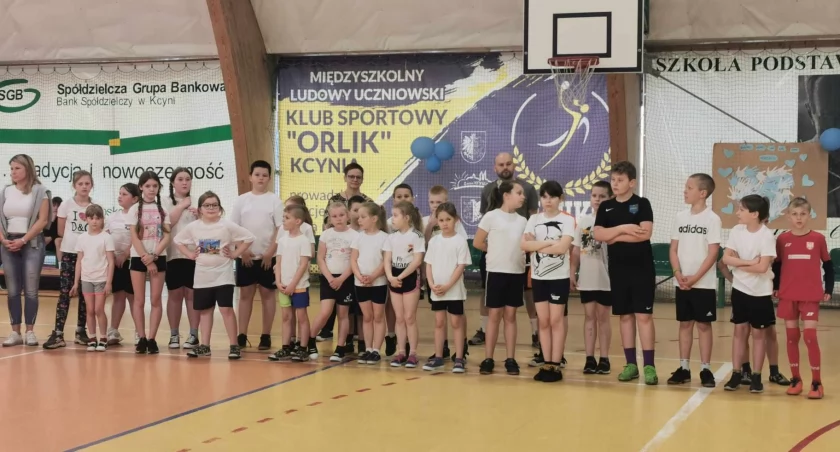 Kolejne cztery szkoły rywalizowały o wejście do finału rozgrywek gminnych o pluszowego misia 