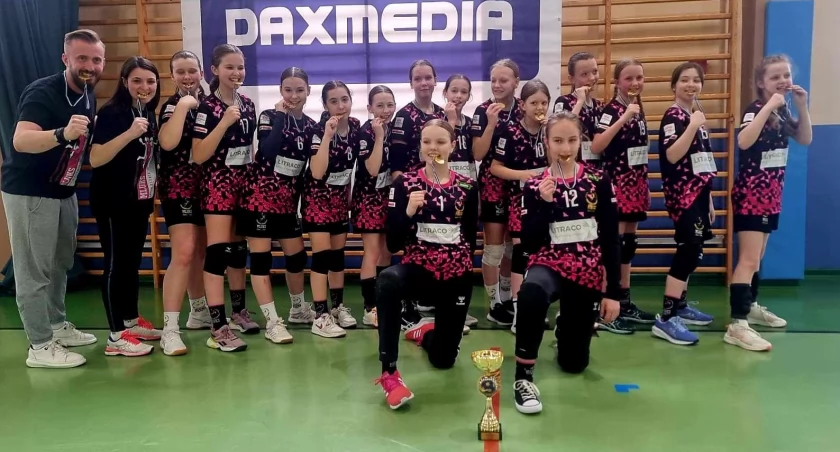 Rocznik 2012 najlepszy w finale rozegranym w Paterku (zdjęcie MLUKS Orlik Kcynia) 