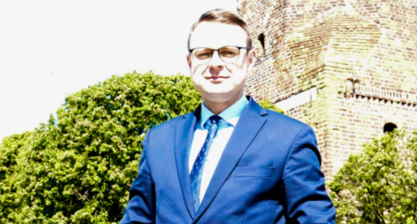 Łukasz Kwiatkowski, burmistrz-elekt Żnina; 26 kwietnia 2024 roku, w samo południe fot. Dominik Księski