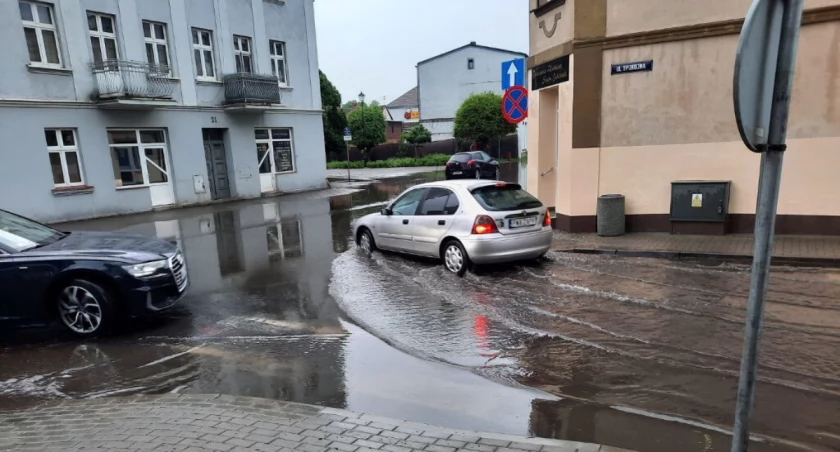 Oto skrzyżowanie ulicy Kościuszki ze Spokojną sfotografowane w ubiegłą środę po godzinie 18.00. Czy po remoncie zrobienie takiej fotografii będzie niemożliwe? Zobaczymy. fot. Stanisław Tyrakowski 