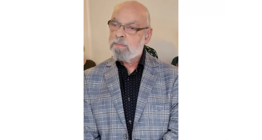 Lek. med. Wiesław Wollandt od 50 lat pracuje nieprzerwanie w ośrodku zdrowia w Barcinie. Jest niezwykle cenionym i szanowanym przez mieszkańców i współpracowników medykiem. Dlatego chcą oni, aby otrzymał tytuł Zasłużony dla Gminy Barcin. fot. z archiwum SPZOZ w Barcinie