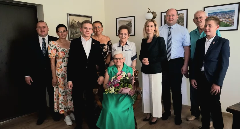 Urszula Wiśniewska odebrała gratulacje w busmistrzowskim gabinecie fot. Justyna Kulpińska