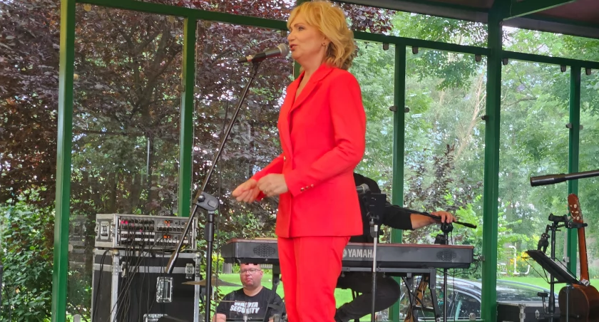 Katarzyna Żak zaśpiewała piosenki Agnieszki Osieckiej fot. Magdalena Kruszka