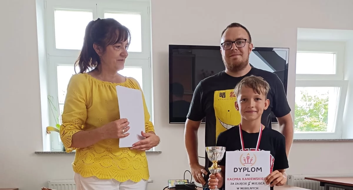 Zwycięzca I Mobilnych Igrzysk Olimpijskich w Centrum Kultury w Kcyni fot. Centrum Kultury