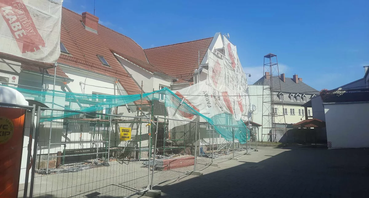 Zadanie realizuje firma Odnowa Modlibowscy ze Skoków fot. Justyna Kulpińska
