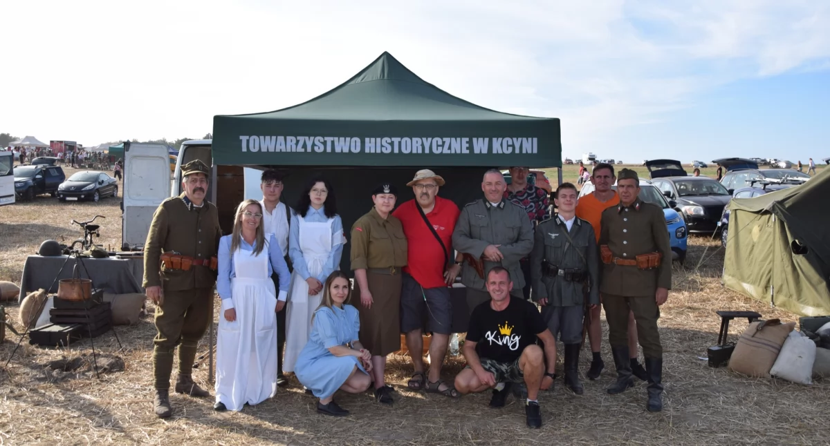 Członkowie THK wzięli udział w rekonstrukcji historycznej szarży 18. Pułku Ułanów Pomorskich pod Krojantami fot. Julita Kitkowska