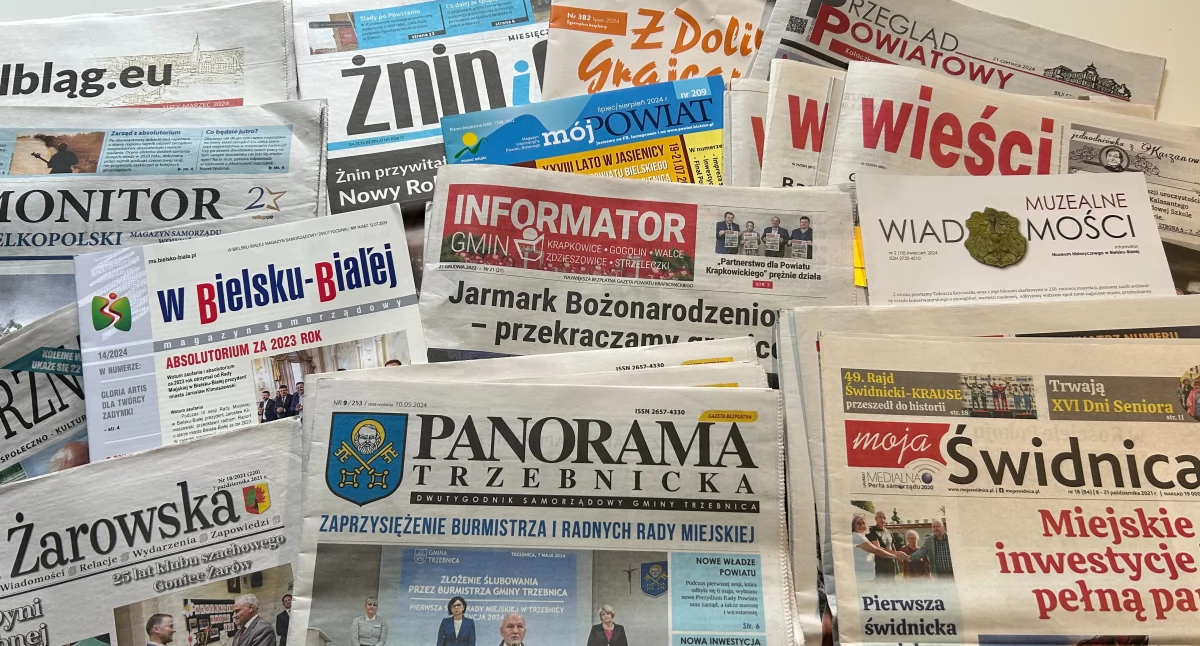 Pośród widocznych na zdjęciu tytułów jest także Żniniok - miesięcznik wydawany jeszcze w tym roku przez Urząd Miejski w Żninie, zlikwidowany po wyborach samorządowych