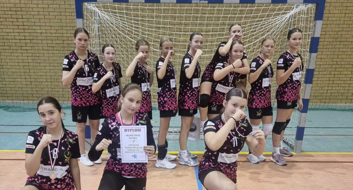 Drugie miejsce kcynianek na turnieju w Brodnicy fot. powierzone przez MLUKS Orlik Kcynia