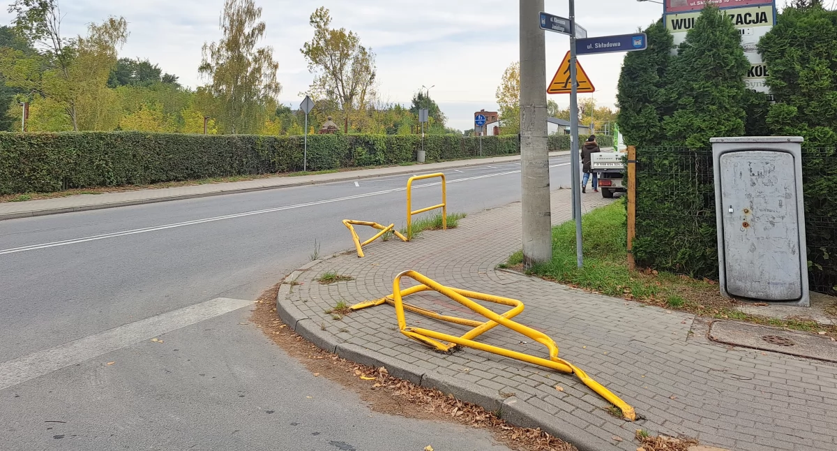 Tyle zostało z barierek ochronnych fot. Karol Gapiński