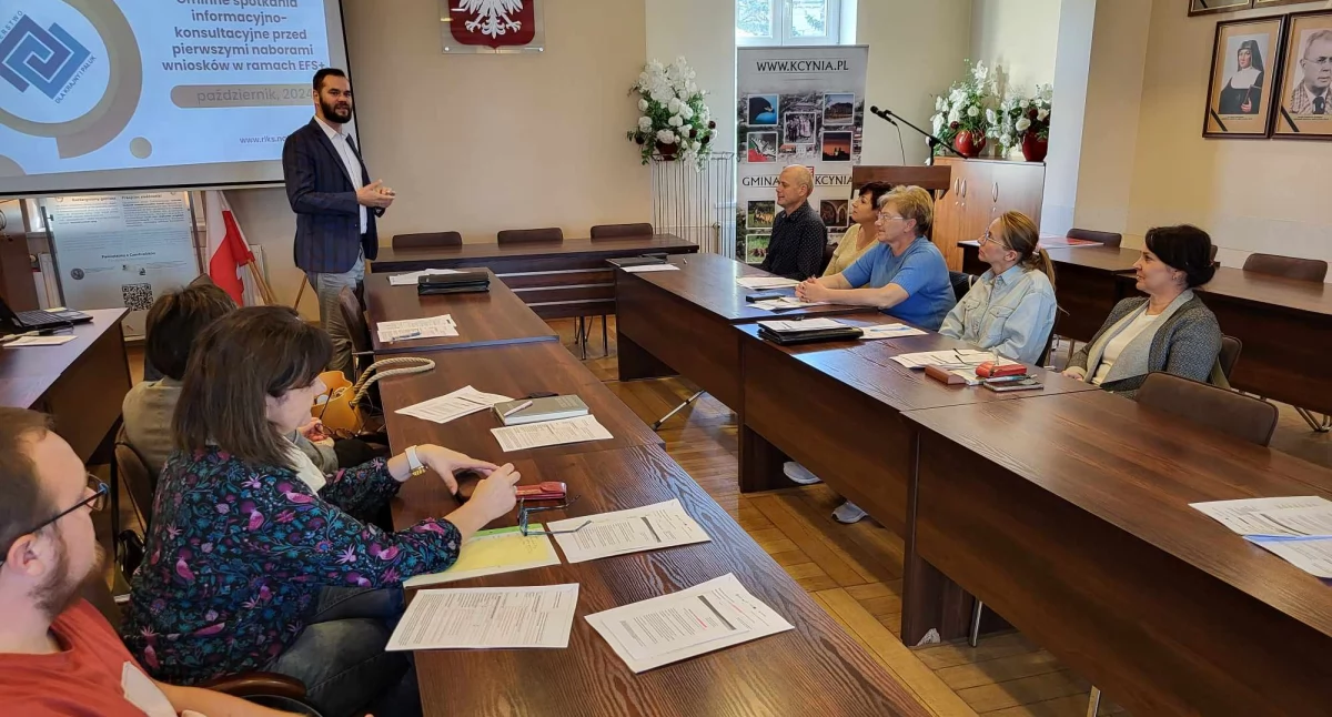 Spotkanie informacyjno-konsultacyjne w kcyńskim ratuszu fot. Ewa Hałas