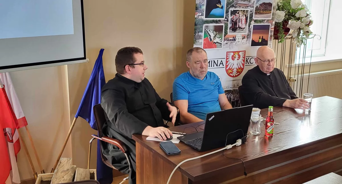 Spotkanie informacyjno-promocyjne projektów ze wsparciem zewnętrznym parafii p.w. WNMP w Kcyni fot. Ewa Hałas