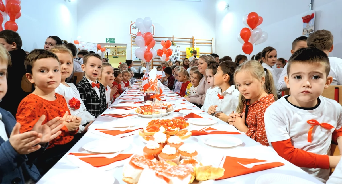 Śniadanie z Niepodległą smakowało wyśmienicie fot. Justyna Kulpińska