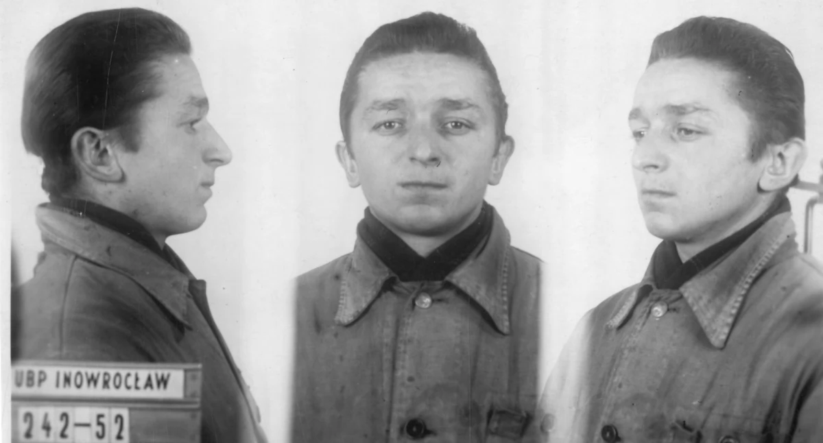 Stanisław Ilek, syn Jana i Jadwigi, ur. 12 czerwca 1930 r. w miejscowości Starogród, pow. Chełmno. Członek młodzieżowej organizacji niepodległościowej Grom, działającej w Chełmnie. Skazany 12 lipca 1950 r. przez WSR w Bydgoszczy (sygn. akt Sr. 214/50) na sześć lat więzienia. Zginął w kamieniołomie w Piechcinie 13 września 1952 r., spadając w przepaść podczas prac wiertniczych prowadzonych na stromej ścianie. Zrehabilitowany przez Sąd Wojewódzki w Bydgoszczy w maju 1993 r. fot. z archiwum IPN