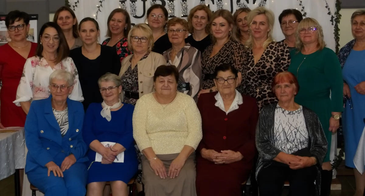 Gospodynie z Retkowa obchodzą diamentowe gody. fot. arch. KGW Retkowo