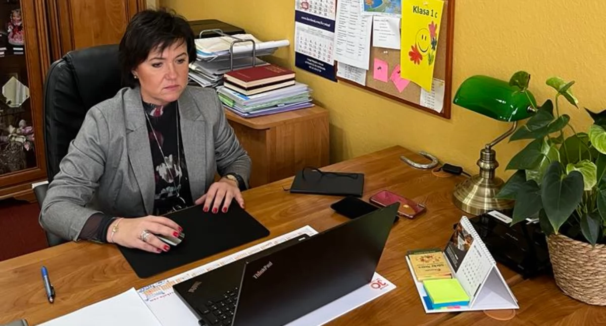 Dyrektor Aleksandra Doiczman liczy na poprawę wyników nauczania po zakończeniu projektu fot. Cezary Kucharski
