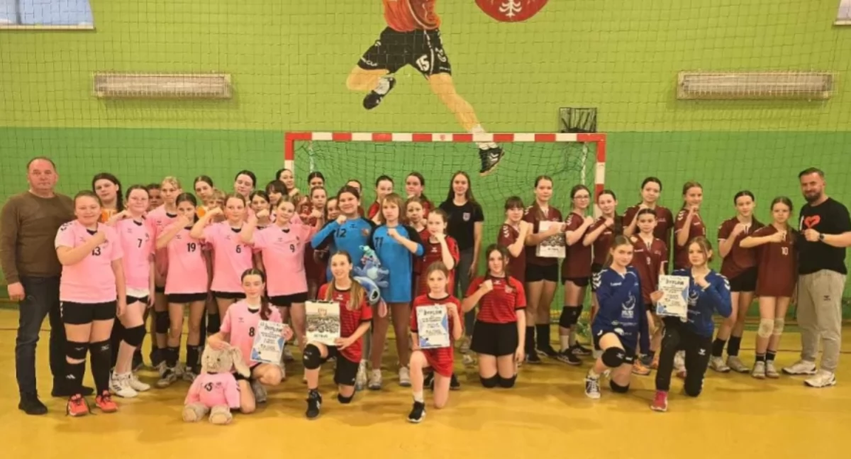 Drużyny SP Kcynia, SP Świekatowo i SP Wąbrzeźno zmierzyły się w półfinale wojewódzkim fot. powierzone przez klub