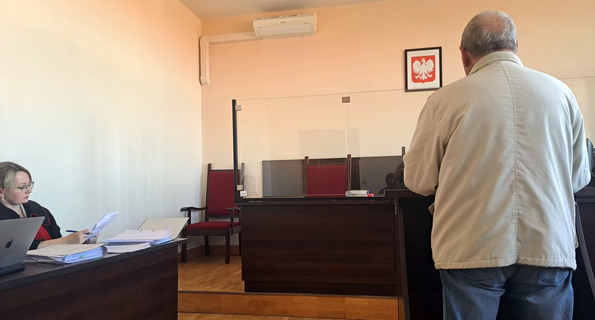 Ojciec oskarżonej jest poszkodowany, ale nie wnosi o ściganie córki za szkody, które poniósł fot. Karol Gapiński