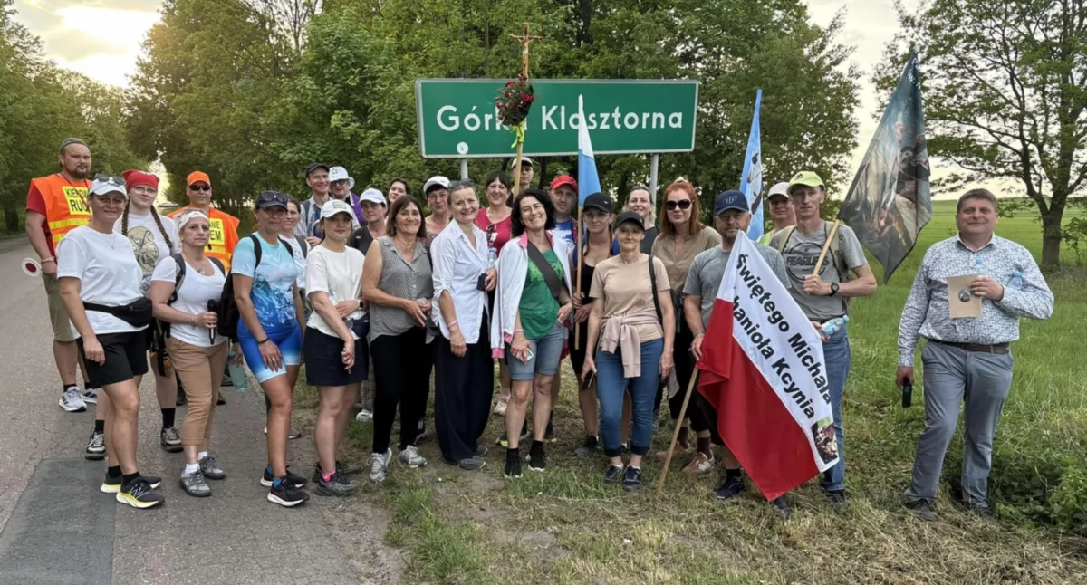 Uczestnicy pielgrzymki Kcynia - Górka Klasztorna (fot. powierzone Marzena Karakiewicz) 