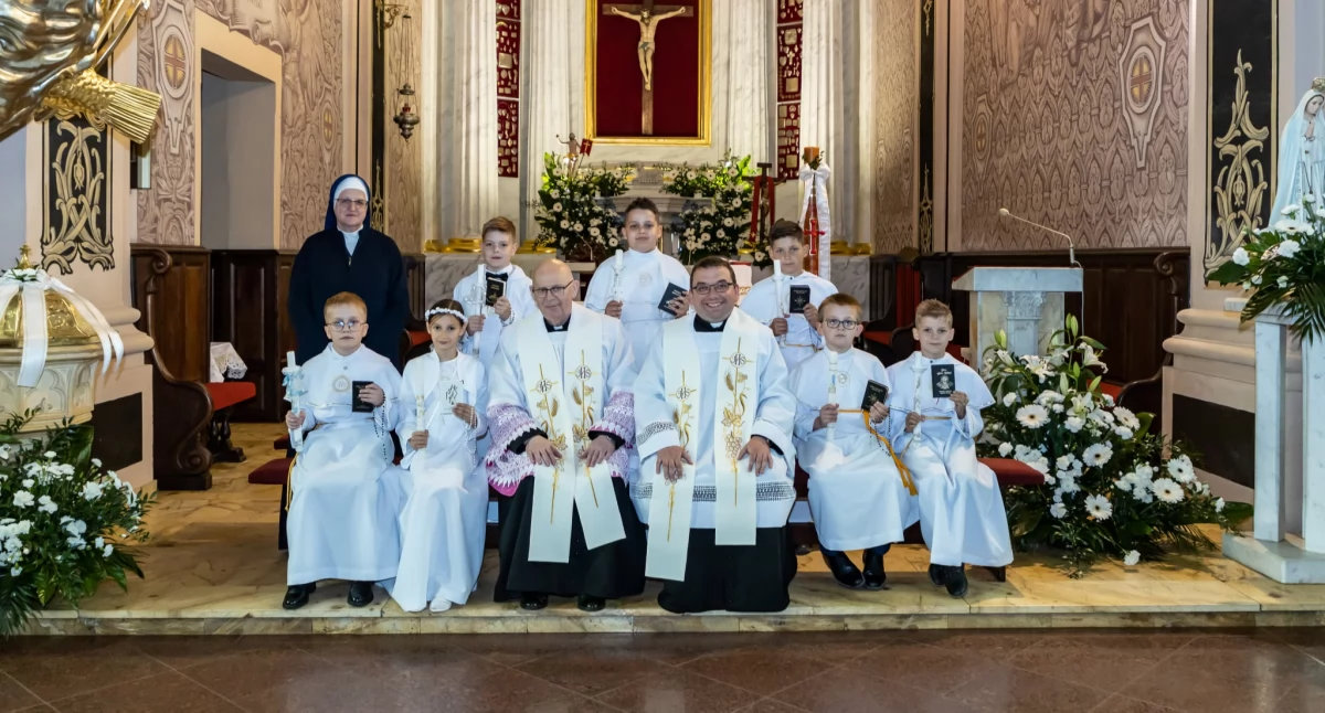 Komunię Świętą w jednej z dwóch kcyńskich parafii przyjęło 41 dzieci (fot. powierzone) 