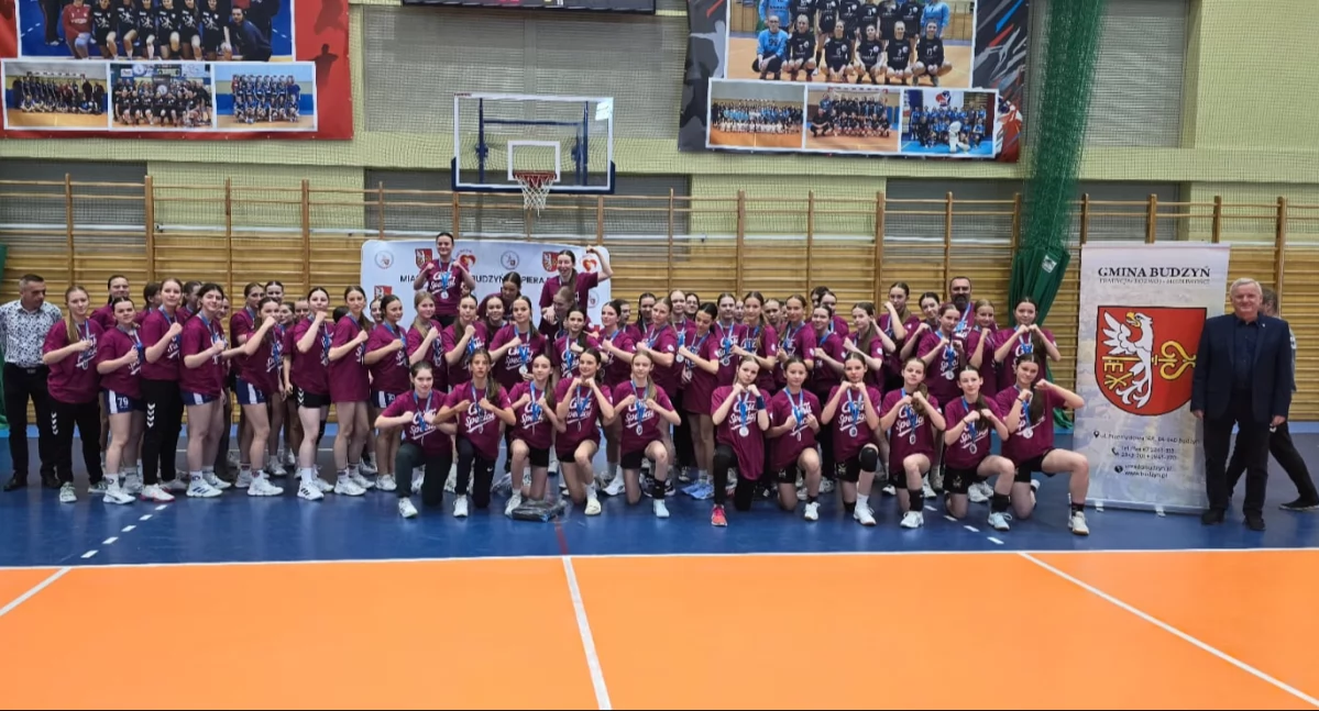 Uczestniczki turnieju w Budzyniu (fot. powierzone przez klub Orlik Kcynia) 