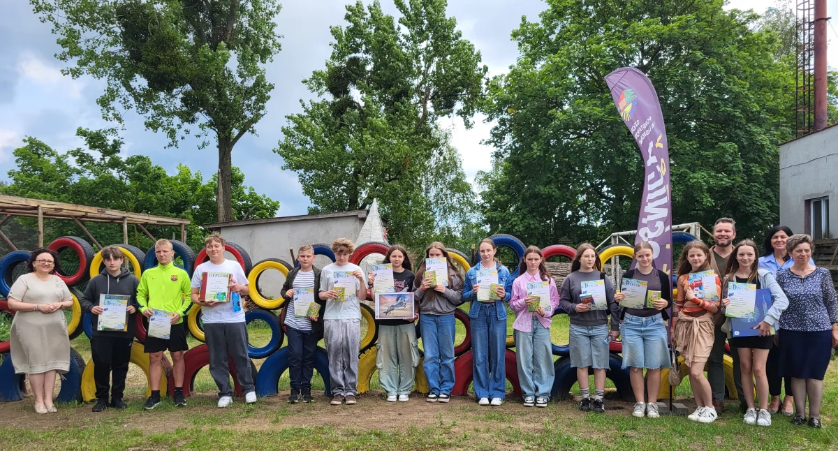 Uczestnicy konkursu zorganizowanego przez szkołę w Laskownicy (fot. Ewa Hałas) 