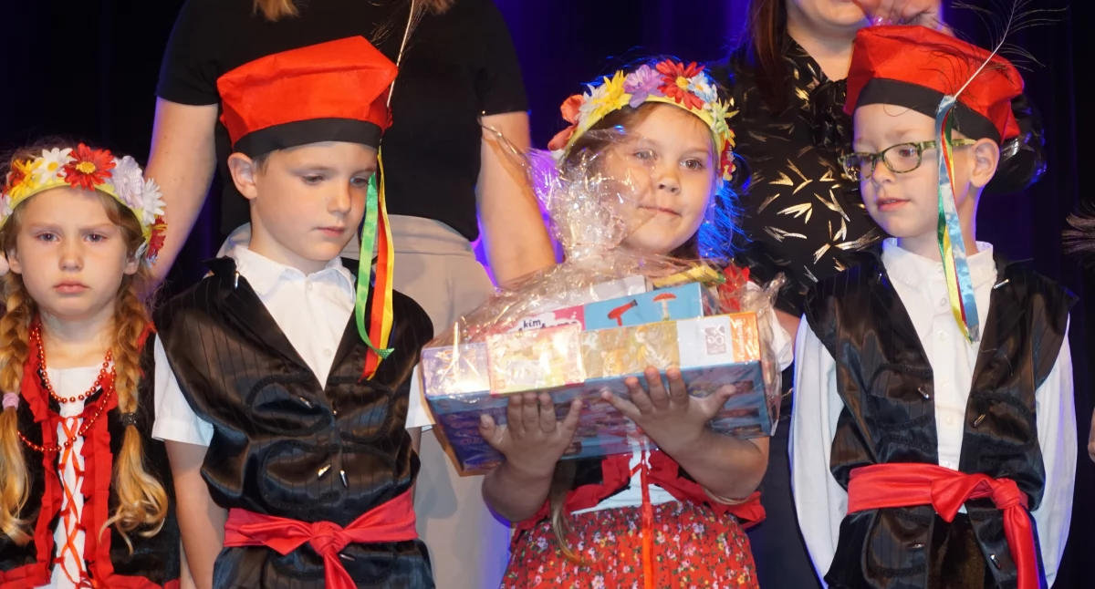 Wszyscy uczestnicy wydarzenia zostali nagrodzeni upominkami fot. Justyna Kulpińska