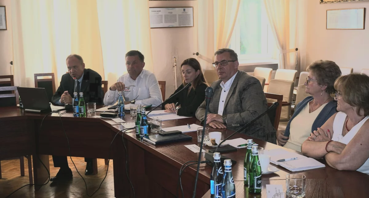 Spotkanie z przedstawicielami LGD Pałuki Wspólna Sprawa odbyło się 18 czerwca w auli żnińskiego ratusza fot. Justyna Kulpińska
