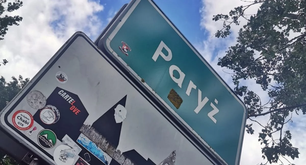 Podczas zorganizowanych wycieczek rowerowych, mieszkańcy gminy Kcynia mieli niepowtarzalną okazję odwiedzić Paryż fot. Ewa Hałas