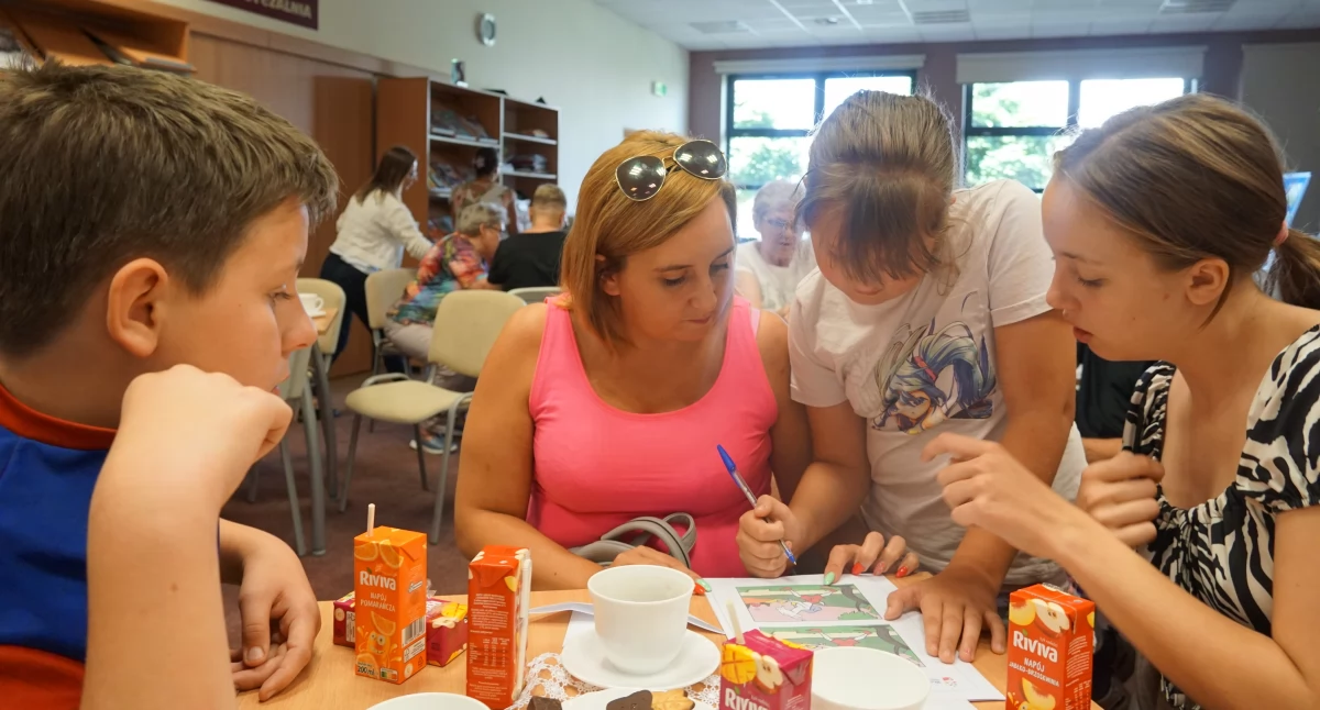 Ruszył wspólny projekt M-GOPS i książnicy w Barcinie pod nazwą Bookcrossing - wkręceni w czytanie fot. Karol Gapiński
