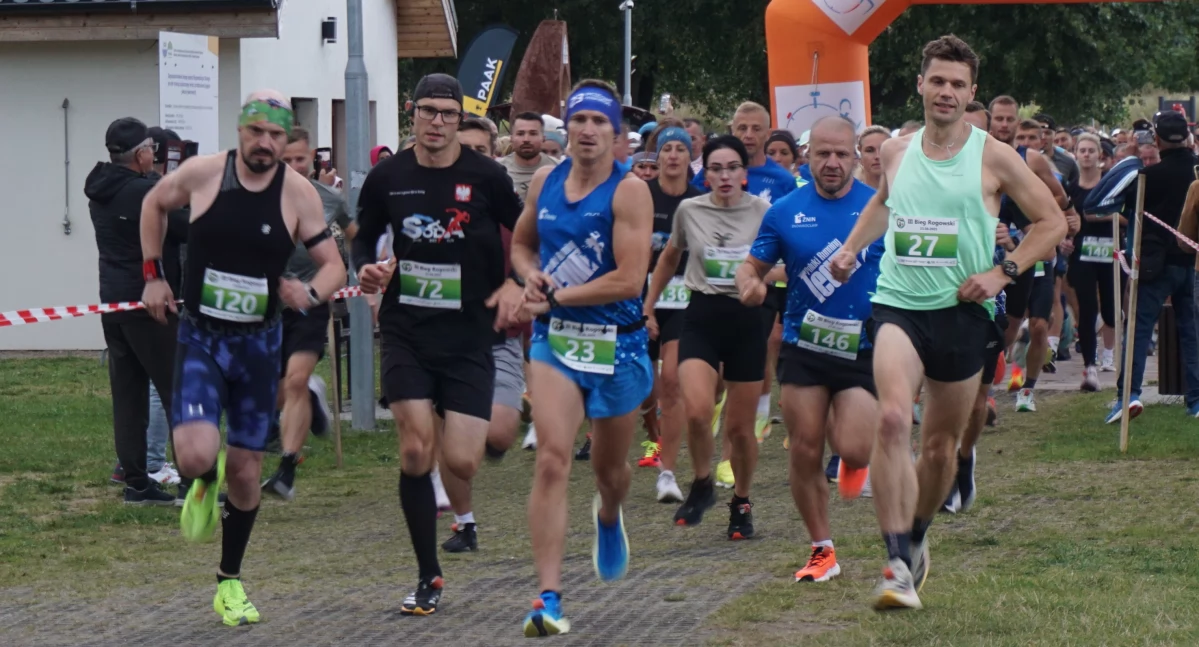 Start biegu na 5 kilometrów fot. Justyna Kulpińska