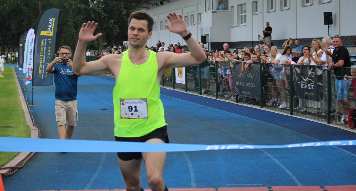 Zbugniew Kledzik wygrał szubiński bieg. fot. Cezary Kucharski