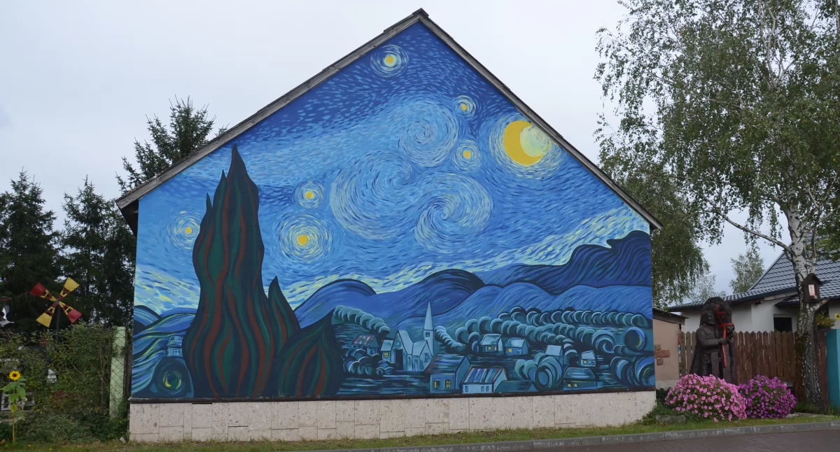 Murale z motywem Van Gogha to ozdoba Brzózek. fot. Cezary Kucharski