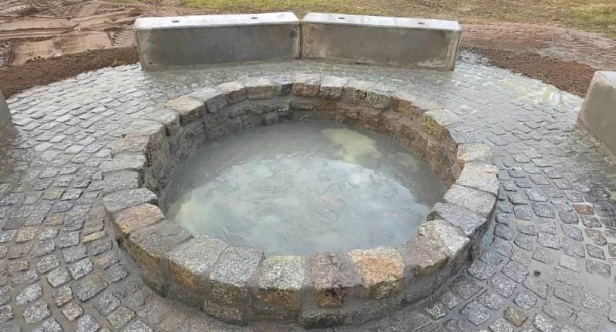 Infrastruktura Kaczkówka w czasach sołtys Agaty Wiśniewskiej uległa znacznemu polepszeniu. Powstało m.in. takie miejsce  na wspólne ogniska fot. z archiwum Dariusza Kaźmierczaka