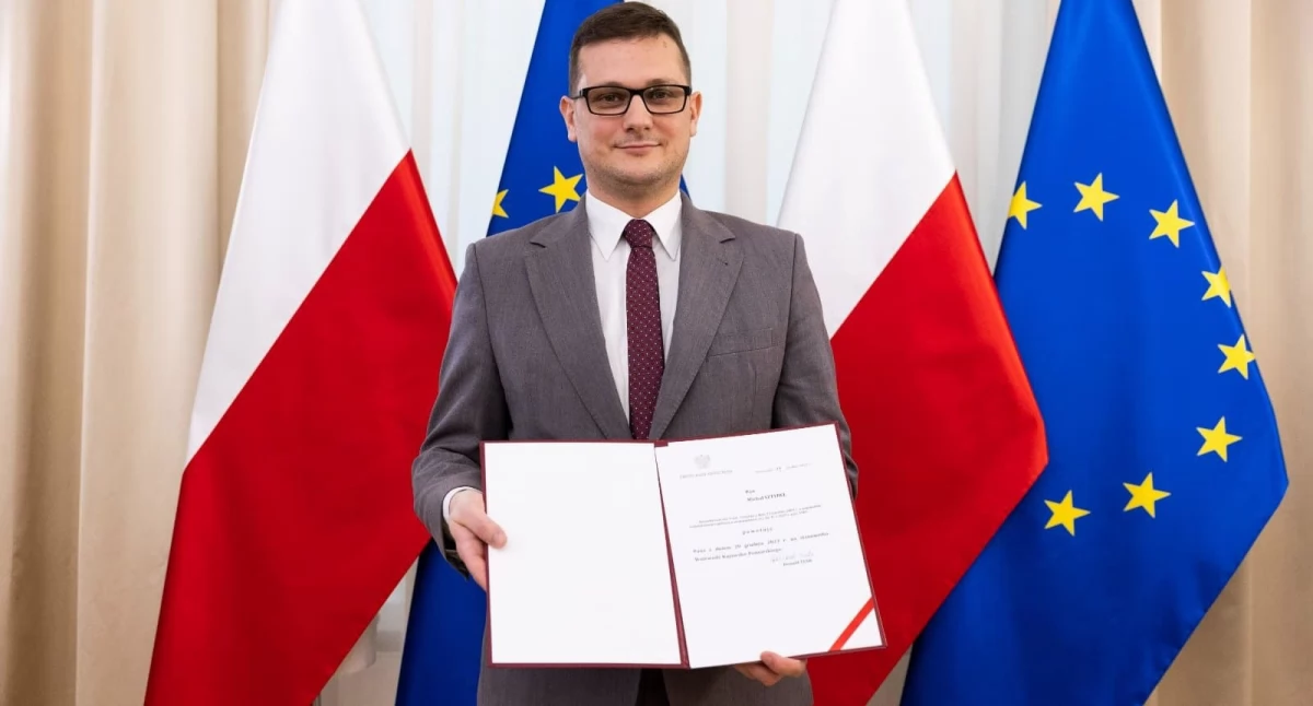 Wojewoda Michał Sztybel dzisiaj otrzyma wniosek Agaty Wiśniewskiej o wszczęcie procedury nadzorczej w sprawie zebrania w Kaczkówku fot. Facebook Michała Sztybla