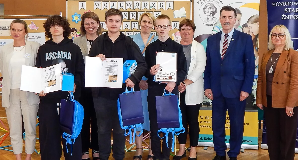 Festyny, pikniki, imprezy • , Konkurs przedmiotowy interdyscyplinarny wygrał Rogowie - zdjęcie, fotografia