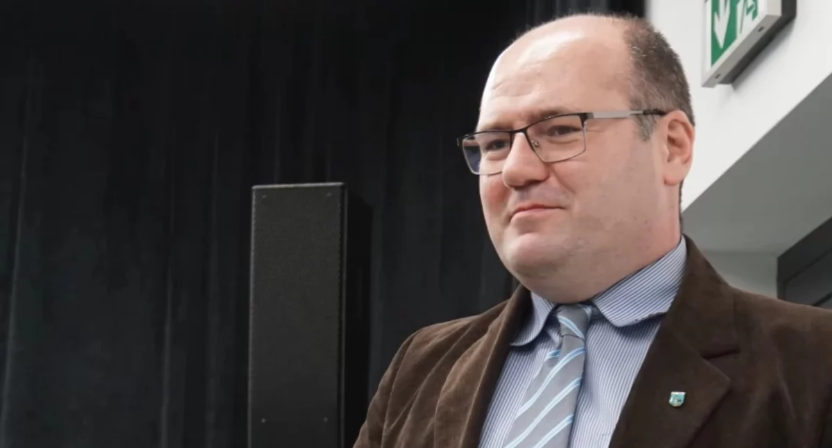 Radni zufali burmistrzowi Janowca Wielkopolskiego. fot. Justyna Kulpińska